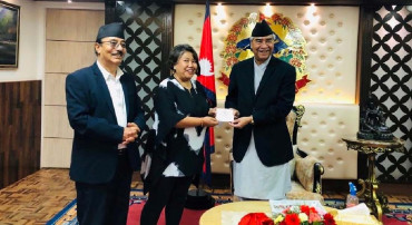 विवेकशील साझाकी नेतृ अनुपा श्रेष्ठ कांग्रेस प्रवेश